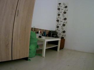 voyeurcam-eurogirl-bedroom